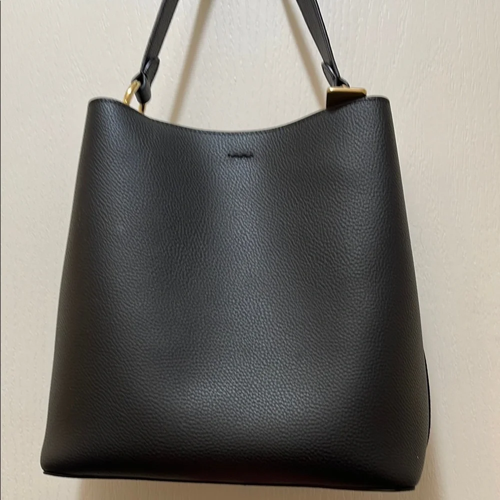 Coach Black Leather Town Bucket Bag - Picture 3 of 5